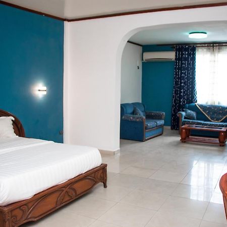 Hotel Le Majestic Douala Dış mekan fotoğraf