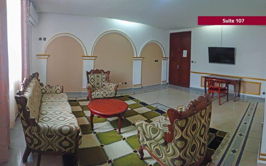 Hotel Le Majestic Douala Dış mekan fotoğraf