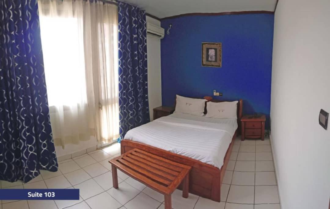 Hotel Le Majestic Douala Dış mekan fotoğraf