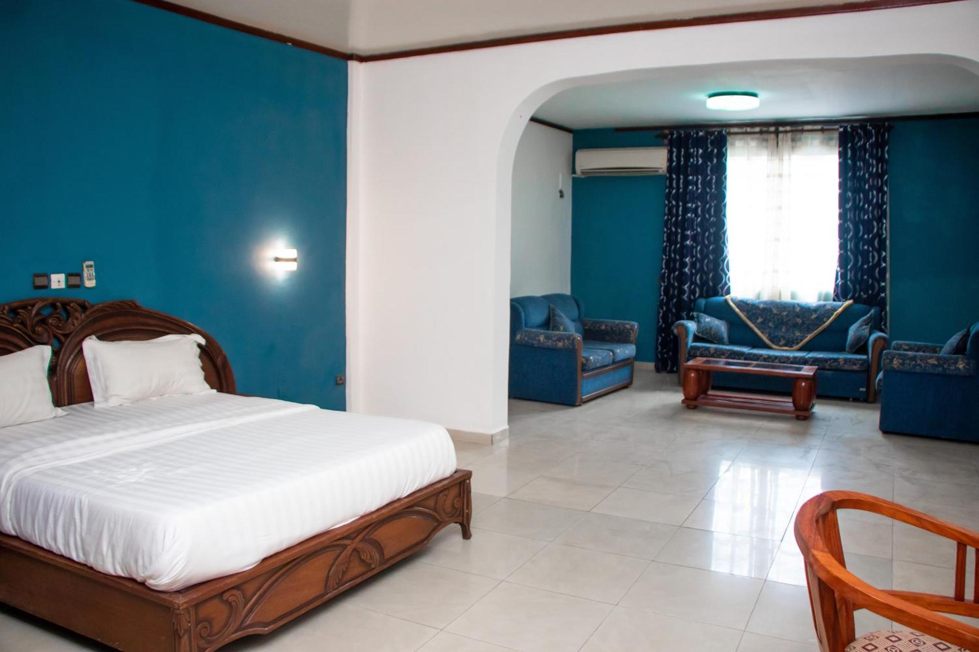 Hotel Le Majestic Douala Dış mekan fotoğraf